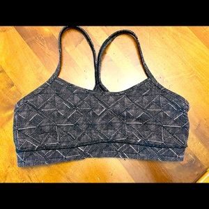 Lululemon Flow Y Bra Sz 8
